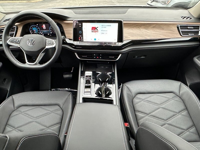 2026 Volkswagen Atlas 2.0T SE w/Technology 4MOTION