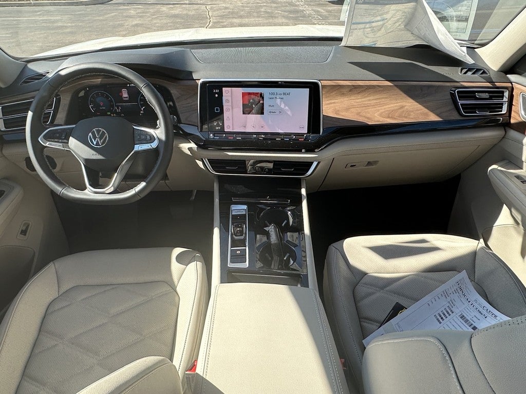 2026 Volkswagen Atlas 2.0T SE w/Technology 4MOTION