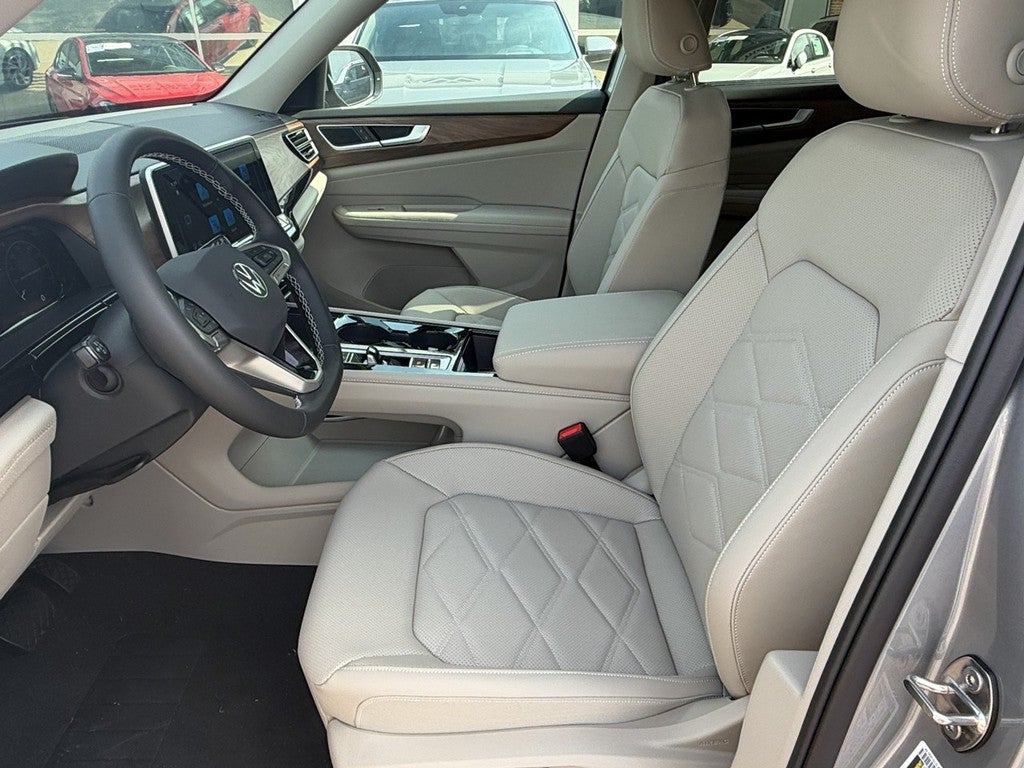 2026 Volkswagen Atlas 2.0T SE w/Technology 4MOTION