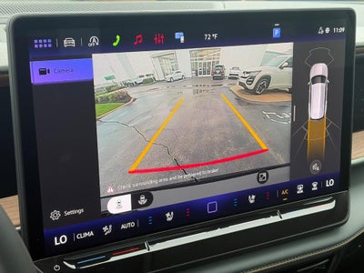 2027 Volkswagen Atlas SE w/Technology 4MOTION