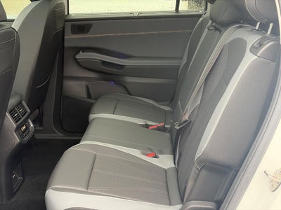 2027 Volkswagen Atlas SE w/Technology 4MOTION