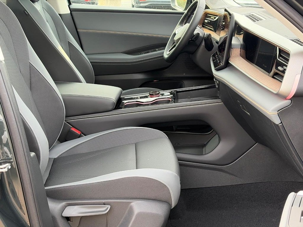 2027 Volkswagen Atlas SE w/Technology 4MOTION