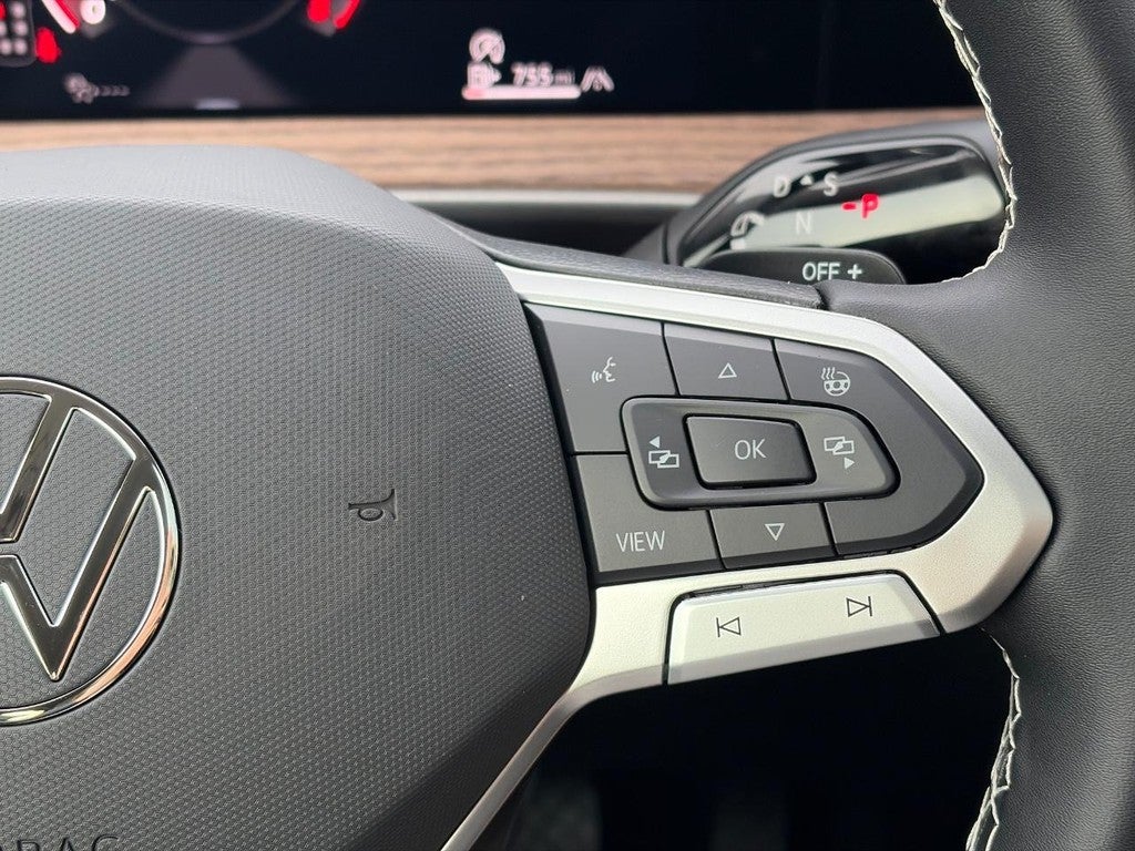 2027 Volkswagen Atlas SE w/Technology 4MOTION