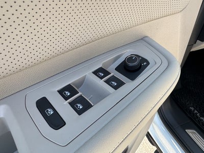 2026 Volkswagen Atlas 2.0T SE w/Technology FWD