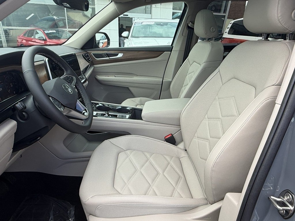 2026 Volkswagen Atlas 2.0T SE w/Technology FWD