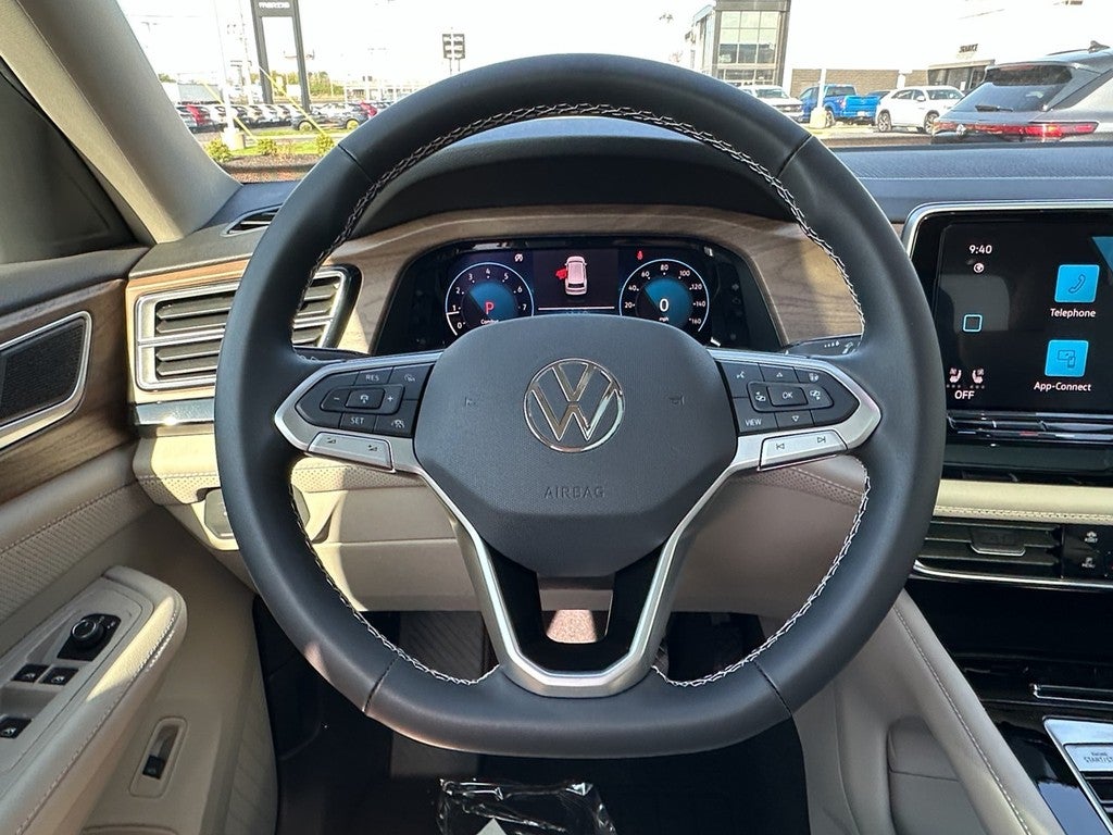 2026 Volkswagen Atlas 2.0T SE w/Technology FWD