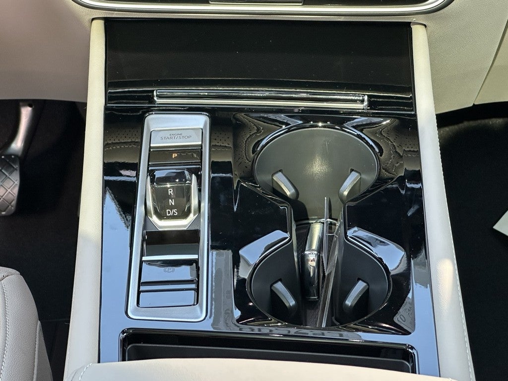 2026 Volkswagen Atlas 2.0T SE w/Technology FWD