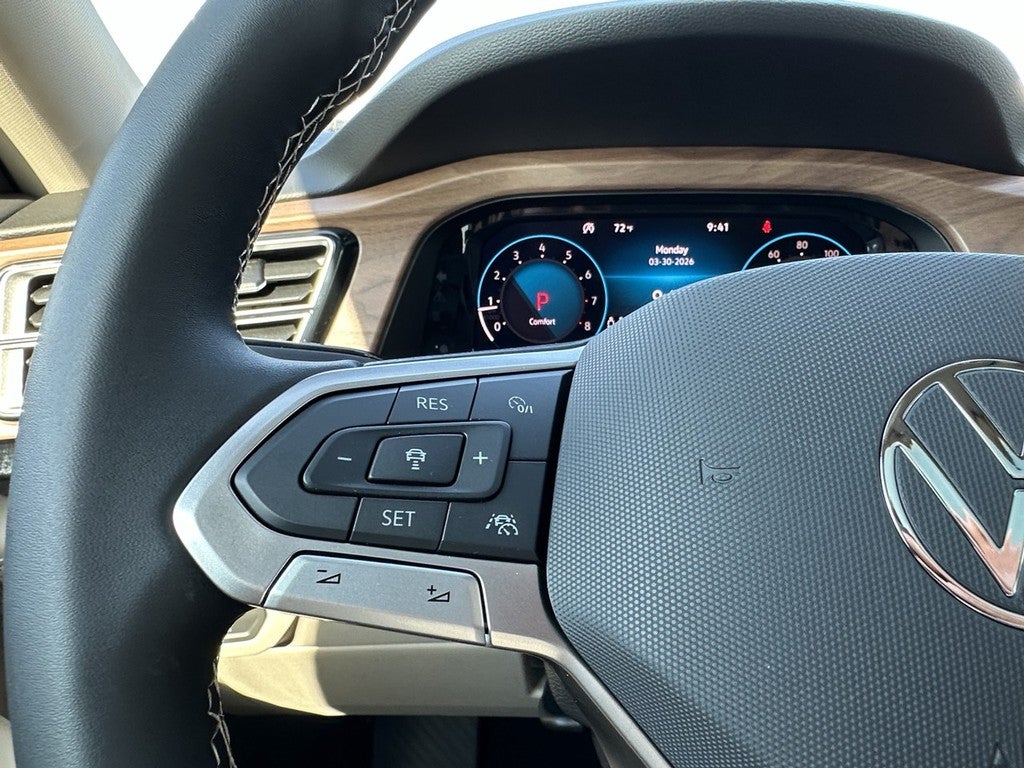 2026 Volkswagen Atlas 2.0T SE w/Technology FWD