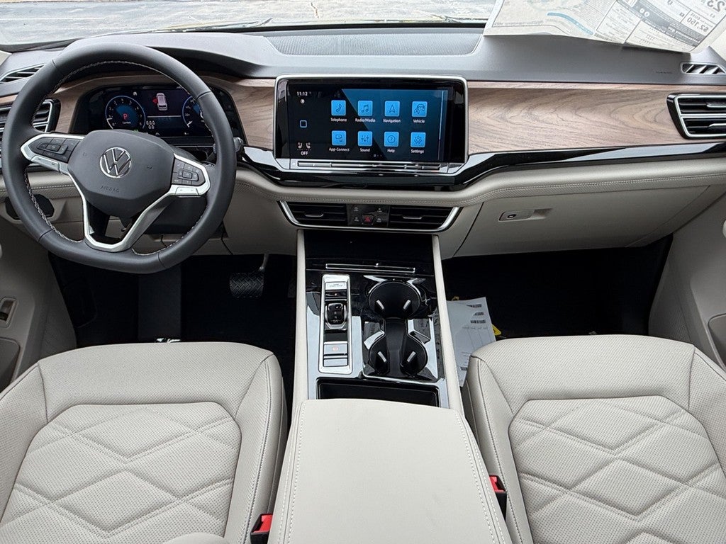 2026 Volkswagen Atlas 2.0T SE w/Technology FWD