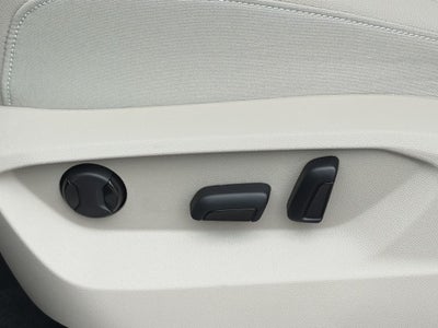 2026 Volkswagen Atlas 2.0T SE w/Technology FWD