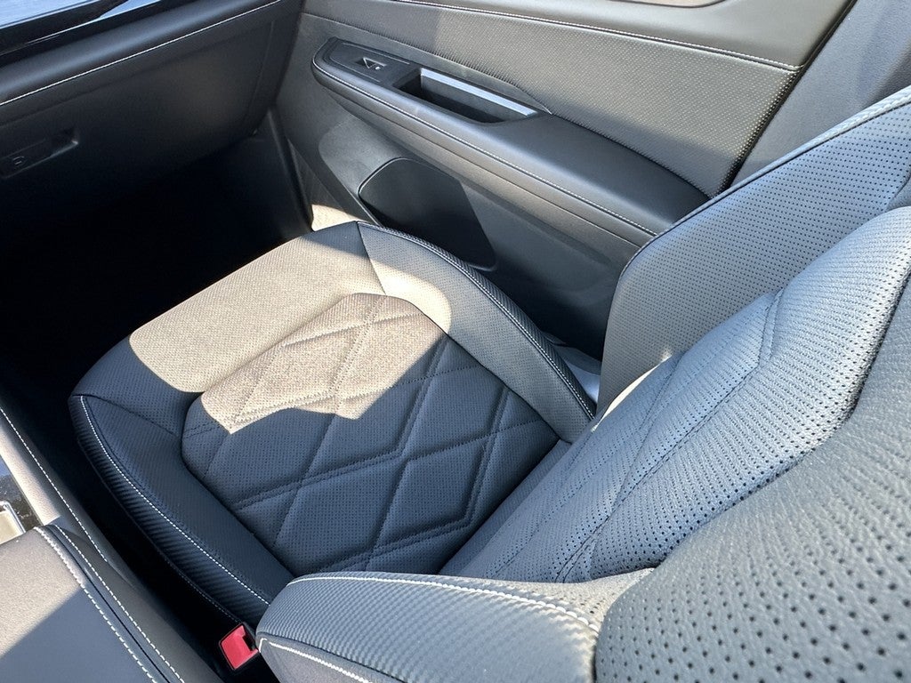 2026 Volkswagen Atlas Cross Sport 2.0T SE w/Technology 4MOTION