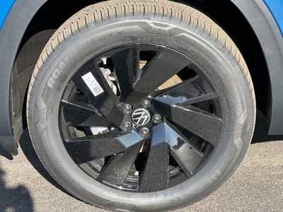 2026 Volkswagen Atlas Cross Sport 2.0T SE w/Technology 4MOTION