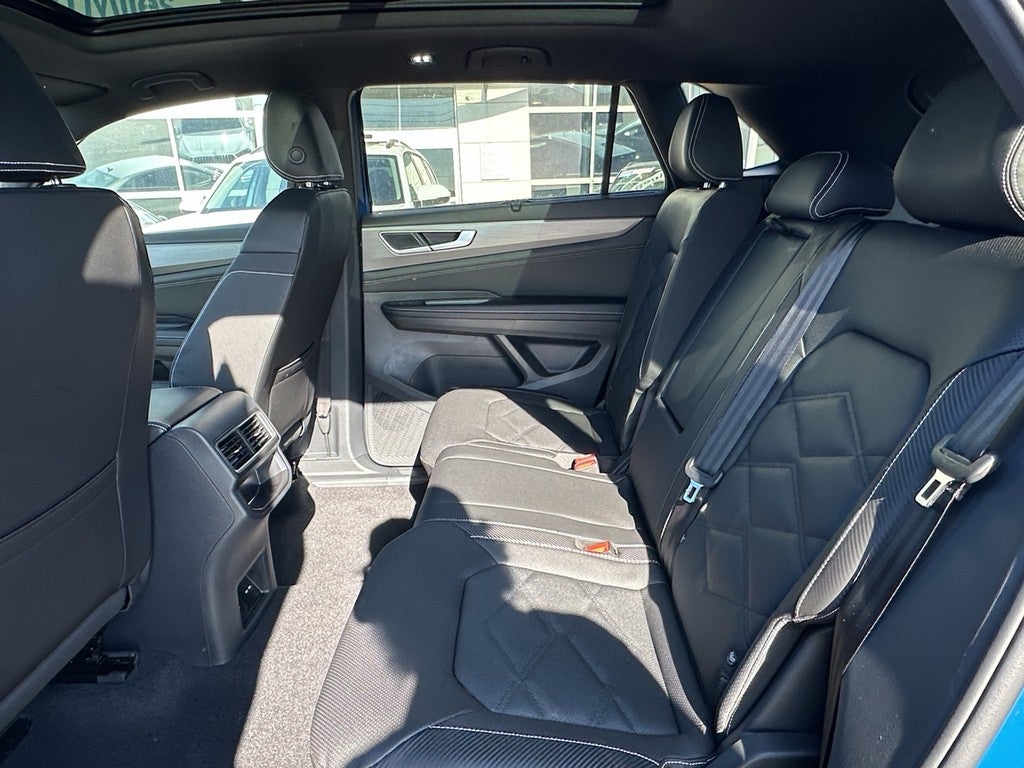 2026 Volkswagen Atlas Cross Sport 2.0T SE w/Technology 4MOTION