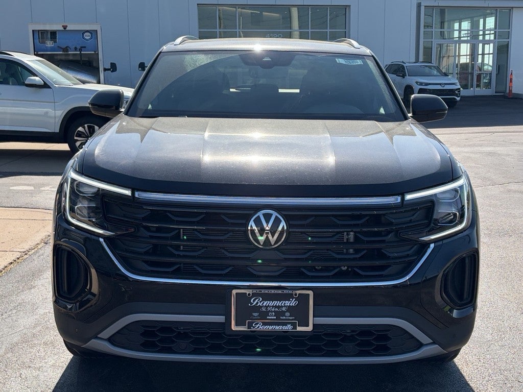 2026 Volkswagen Atlas Cross Sport 2.0T SE w/Technology 4MOTION