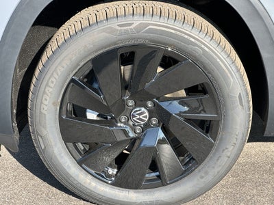 2026 Volkswagen Atlas Cross Sport 2.0T SE w/Technology 4MOTION