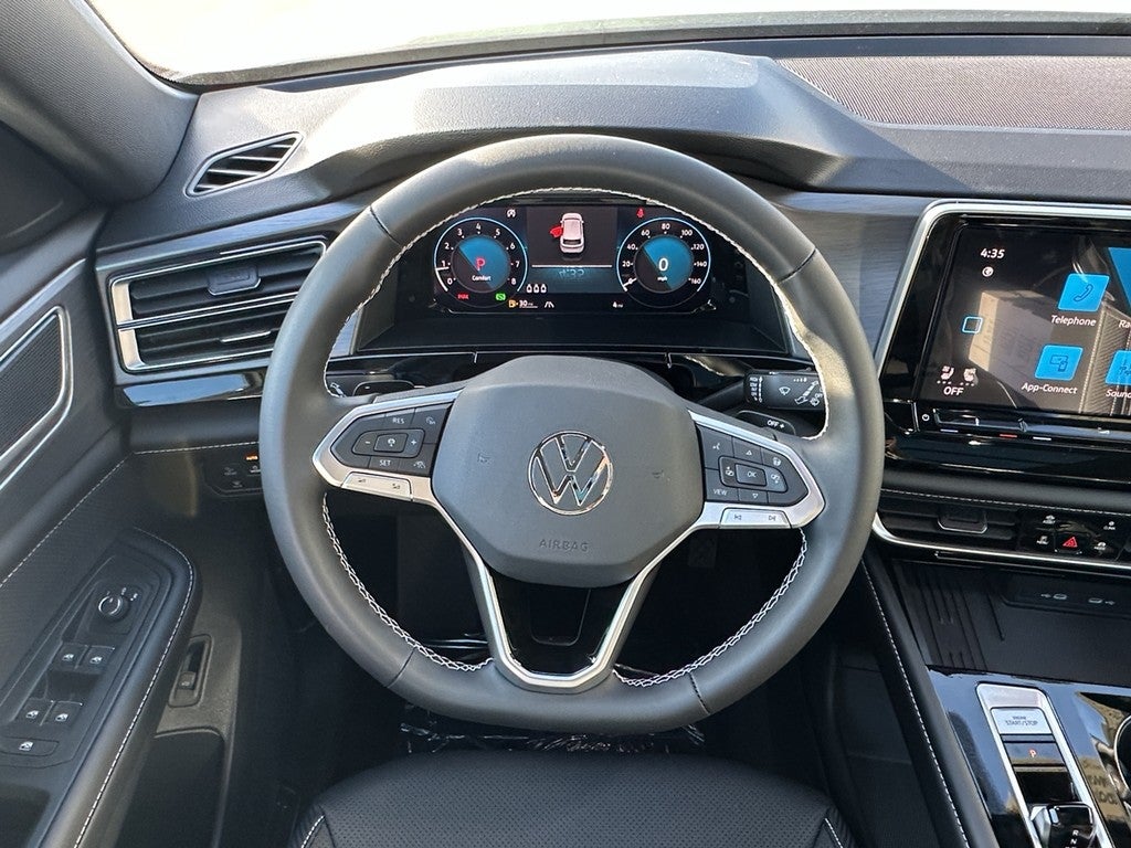 2026 Volkswagen Atlas Cross Sport 2.0T SE w/Technology 4MOTION