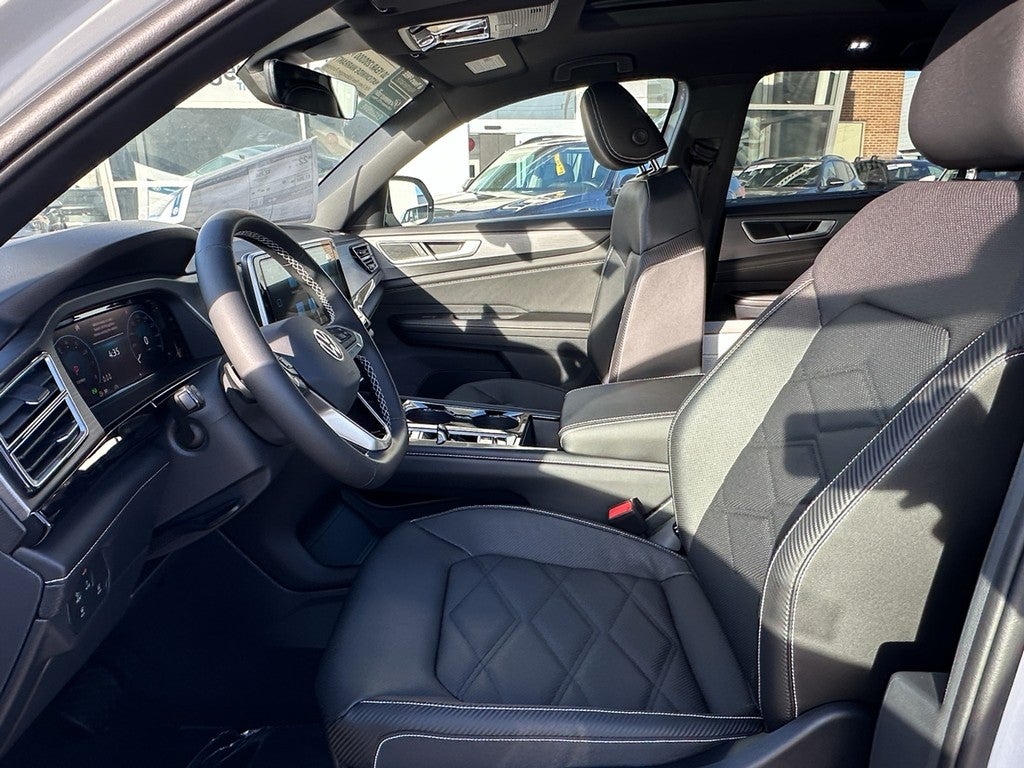 2026 Volkswagen Atlas Cross Sport 2.0T SE w/Technology 4MOTION