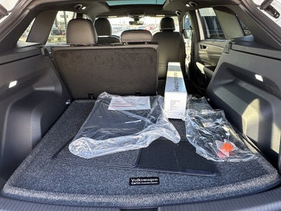 2026 Volkswagen Atlas Cross Sport 2.0T SE w/Technology 4MOTION