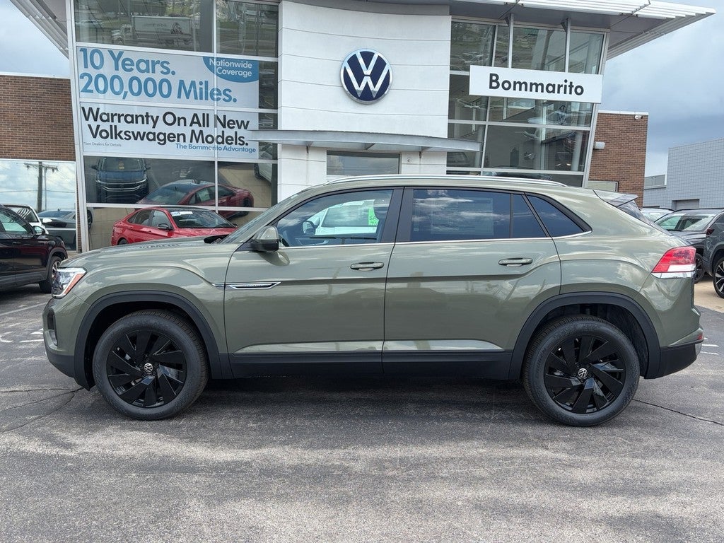 2026 Volkswagen Atlas Cross Sport 2.0T SE w/Technology 4MOTION