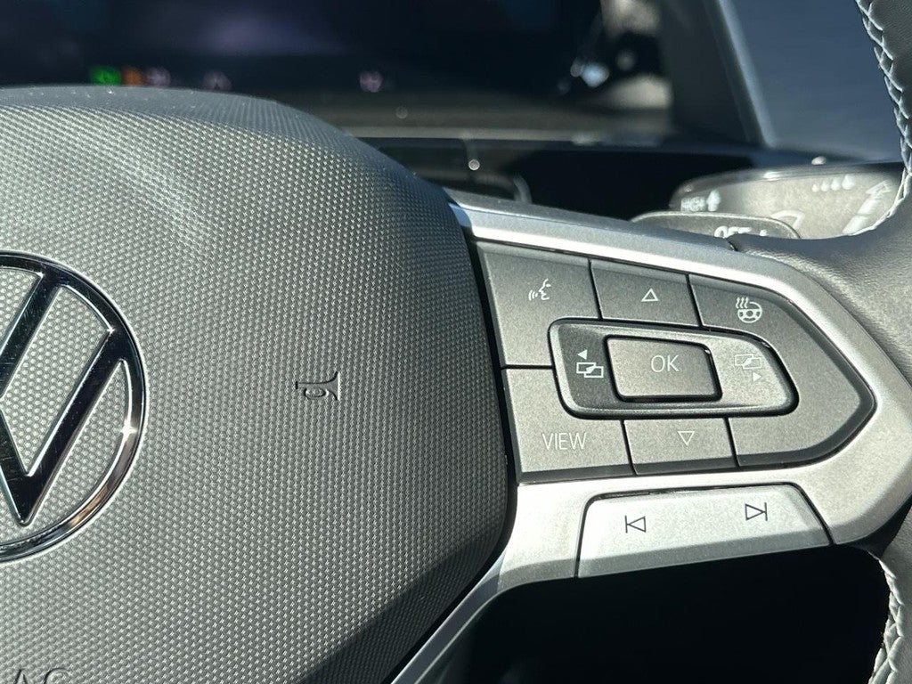 2026 Volkswagen Atlas Cross Sport 2.0T SE w/Technology 4MOTION