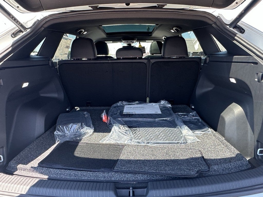 2026 Volkswagen Atlas Cross Sport 2.0T SE w/Technology 4MOTION