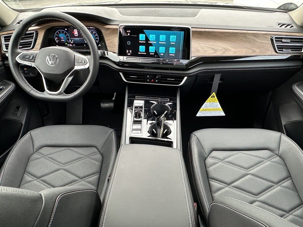 2026 Volkswagen Atlas 2.0T SE w/Technology 4MOTION