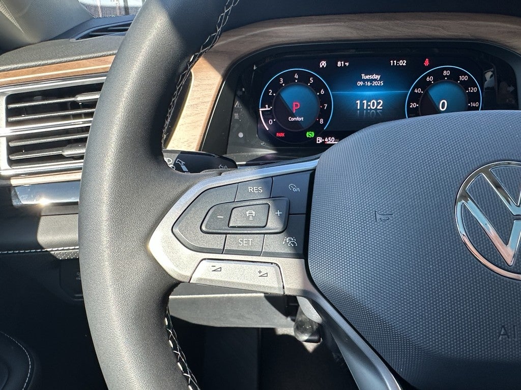 2026 Volkswagen Atlas 2.0T SE w/Technology 4MOTION