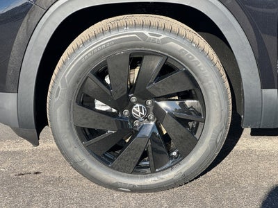 2026 Volkswagen Atlas 2.0T SE w/Technology 4MOTION