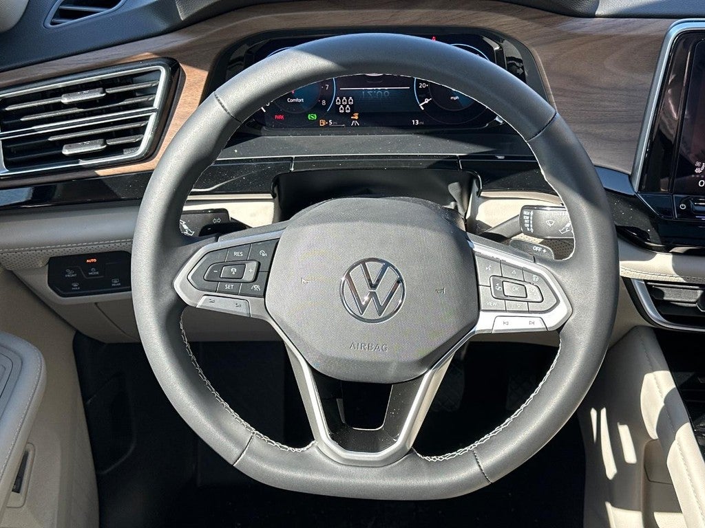 2026 Volkswagen Atlas 2.0T SE w/Technology 4MOTION