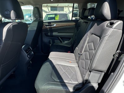 2026 Volkswagen Atlas 2.0T SE w/Technology 4MOTION