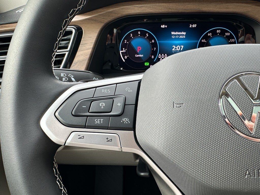 2026 Volkswagen Atlas 2.0T SE w/Technology 4MOTION