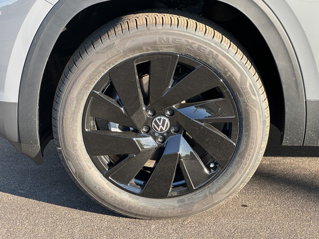 2026 Volkswagen Atlas 2.0T SE w/Technology 4MOTION