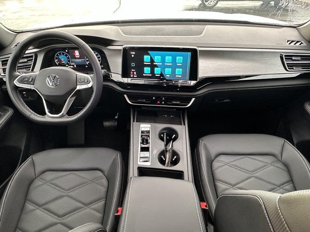 2026 Volkswagen Atlas Cross Sport 2.0T SE 4MOTION