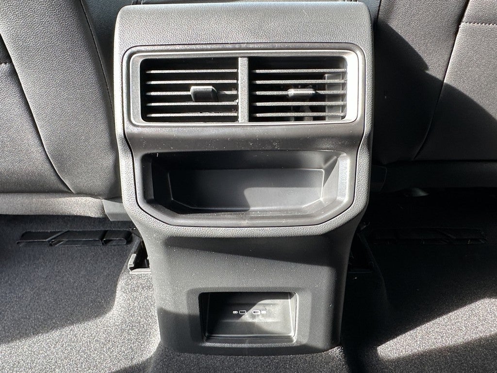 2026 Volkswagen Atlas Cross Sport 2.0T SE 4MOTION