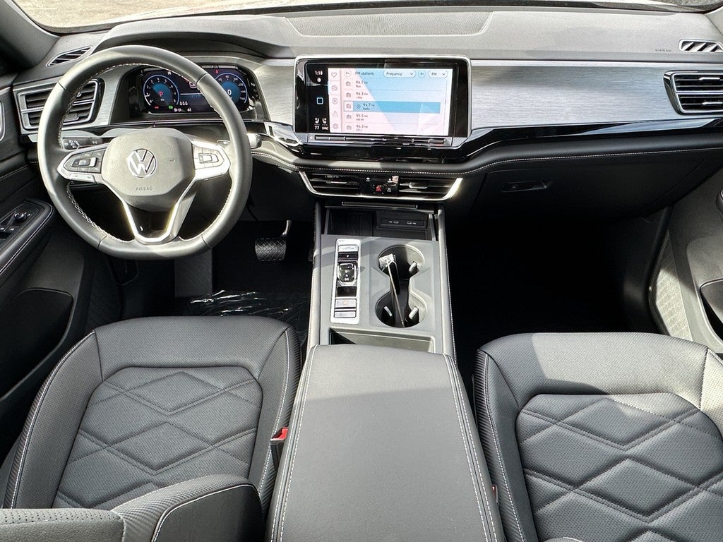 2026 Volkswagen Atlas Cross Sport 2.0T SE 4MOTION