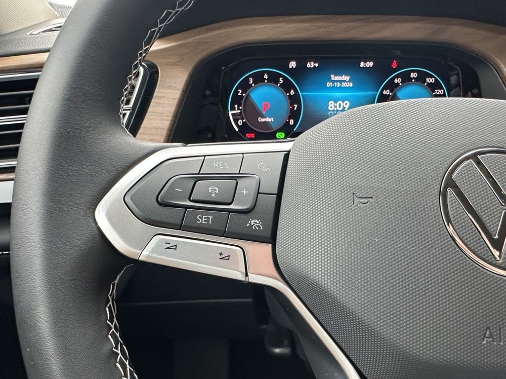 2026 Volkswagen Atlas 2.0T SE w/Technology FWD