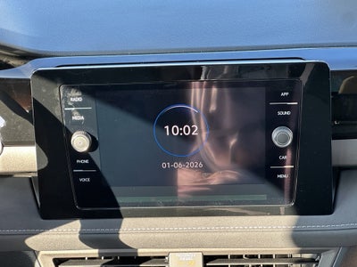 2026 Volkswagen Taos SE Black 4MOTION