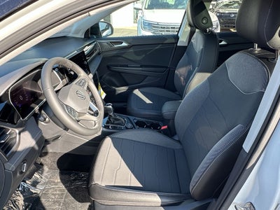 2026 Volkswagen Taos SE Black 4MOTION