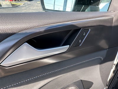 2026 Volkswagen Taos SE Black 4MOTION