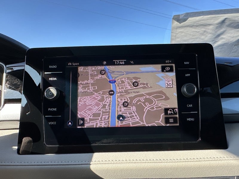 2026 Volkswagen Taos SEL 4MOTION