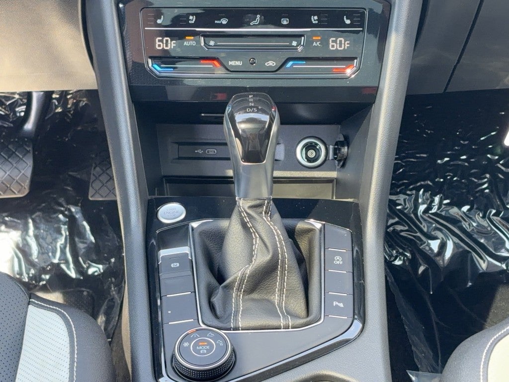 2026 Volkswagen Taos SEL 4MOTION