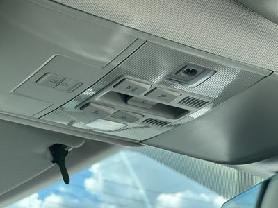 2025 Volkswagen Taos SEL 4MOTION