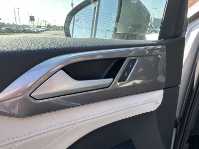 2025 Volkswagen Taos SEL 4MOTION