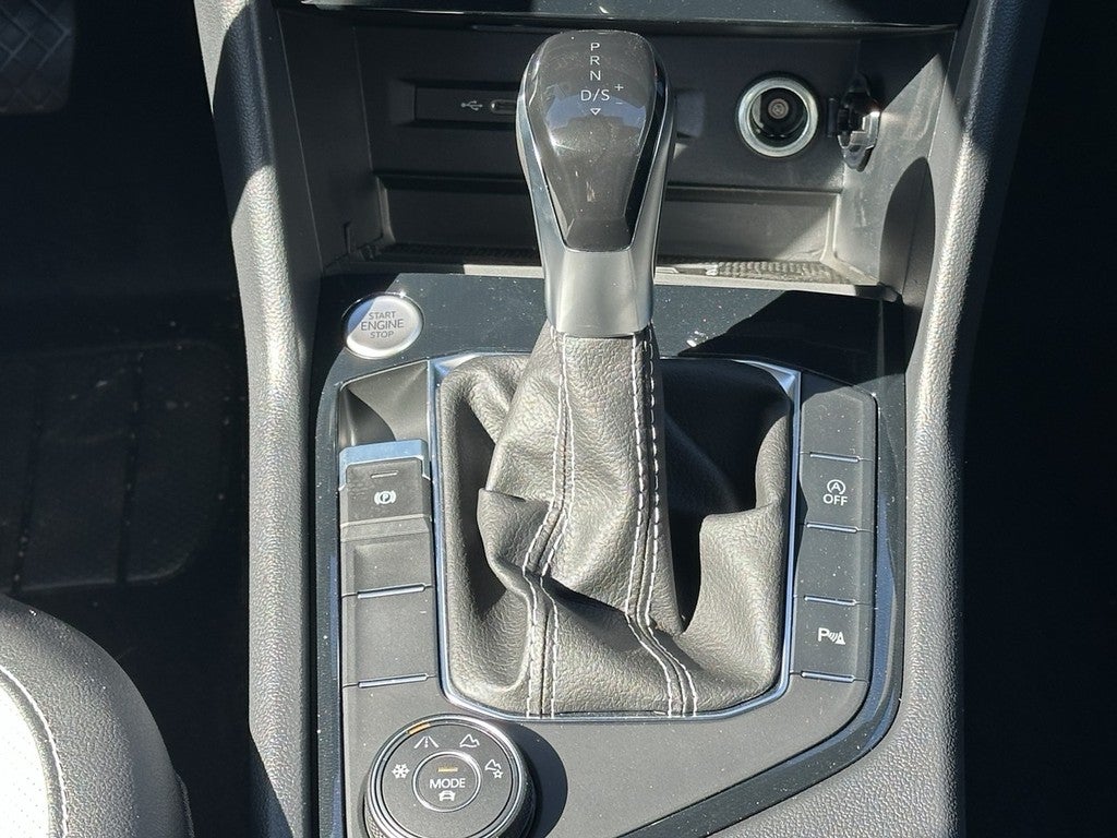 2026 Volkswagen Taos SEL 4MOTION