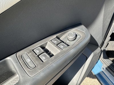 2026 Volkswagen Taos SEL 4MOTION