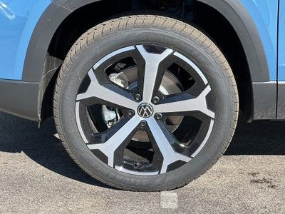 2026 Volkswagen Taos SEL 4MOTION