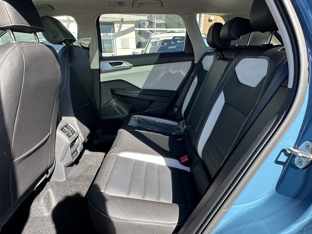 2026 Volkswagen Taos SEL 4MOTION