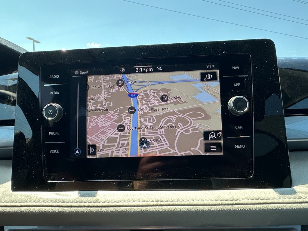 2025 Volkswagen Taos SEL 4MOTION