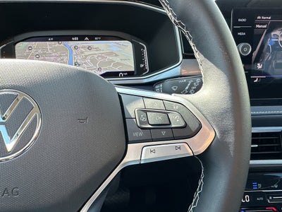 2025 Volkswagen Taos SEL 4MOTION