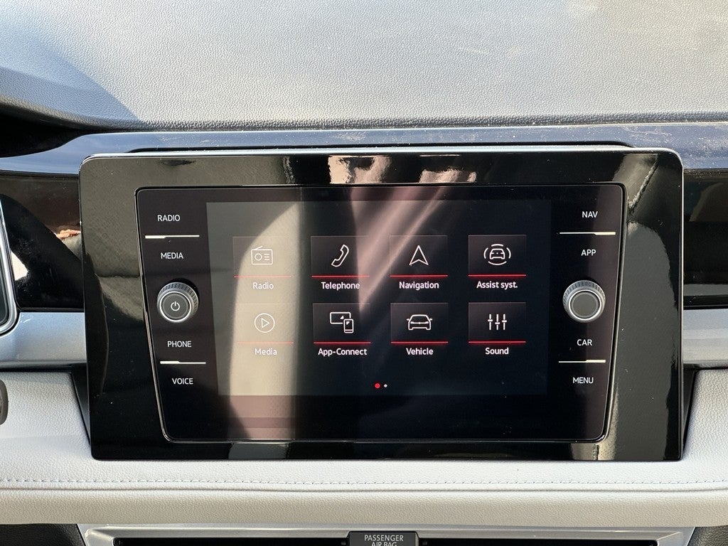 2026 Volkswagen Taos SEL 4MOTION